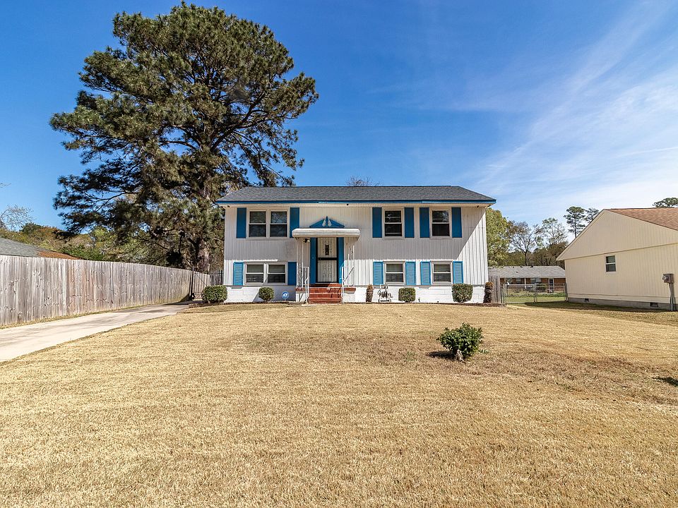 1st image of 3618 Jonathan Circle