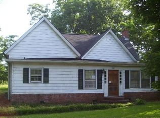 239 Maple Dr, Jenkinsburg, GA 30234