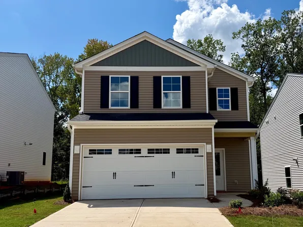12143 Lansbury Dr, Inman, SC 29349