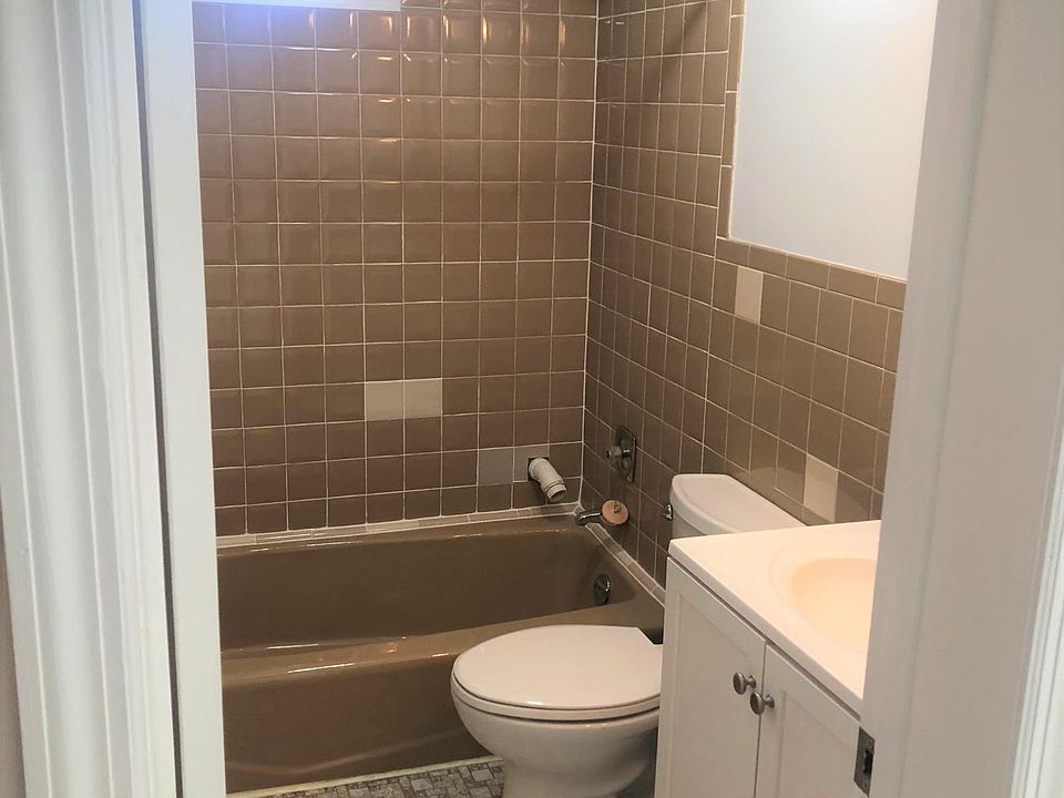 1st image of 2 Royal St Floor 1