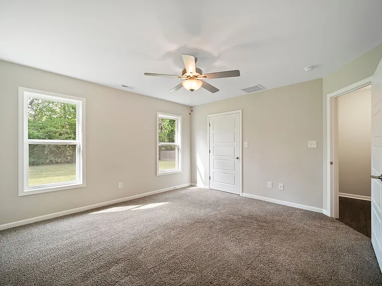 123 Grantham Pl — Photo 17