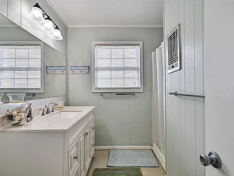 16904 Beachcomber Dr — Photo 27