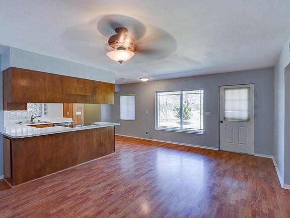 2nd image of 11755 W Val Vista Blvd