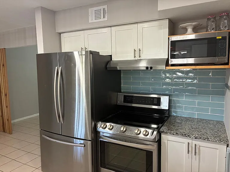 105 W Silver Sands Dr — Photo 10