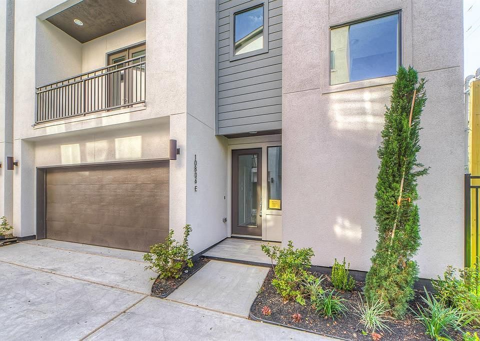 1st image of 10806 Warwana Rd Unit E