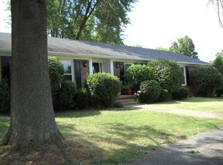 2605 Smallhouse Rd, Bowling Green, KY 42104