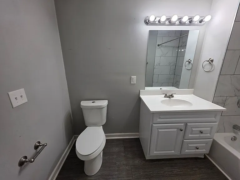 11306 Ditman Ave — Photo 17