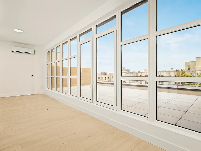 733 Lincoln Pl #1508 — Photo 4