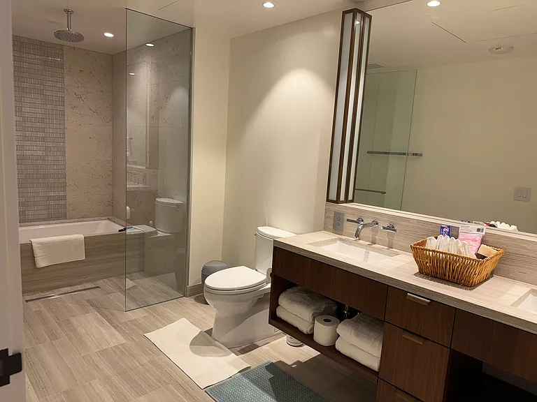 1100 Ala Moana Blvd #1806 — Photo 8