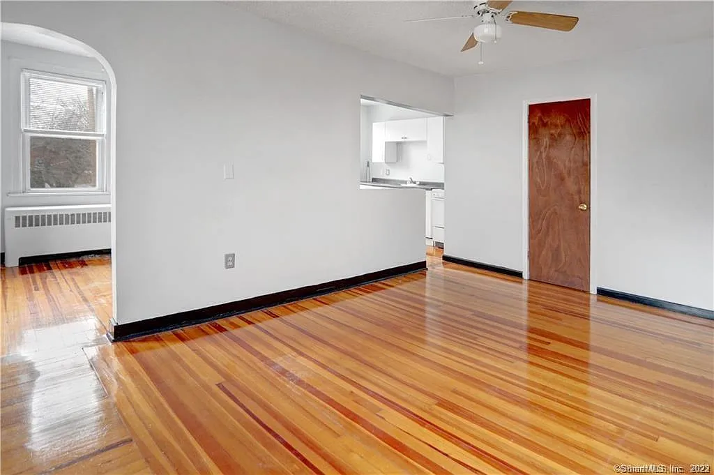 Photo 2 of 11 - 768 State St #4 - New Haven, CT Building Photo - 768 State St #4