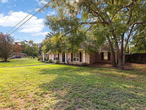 5th image of 202 Bridgers Hill Rd