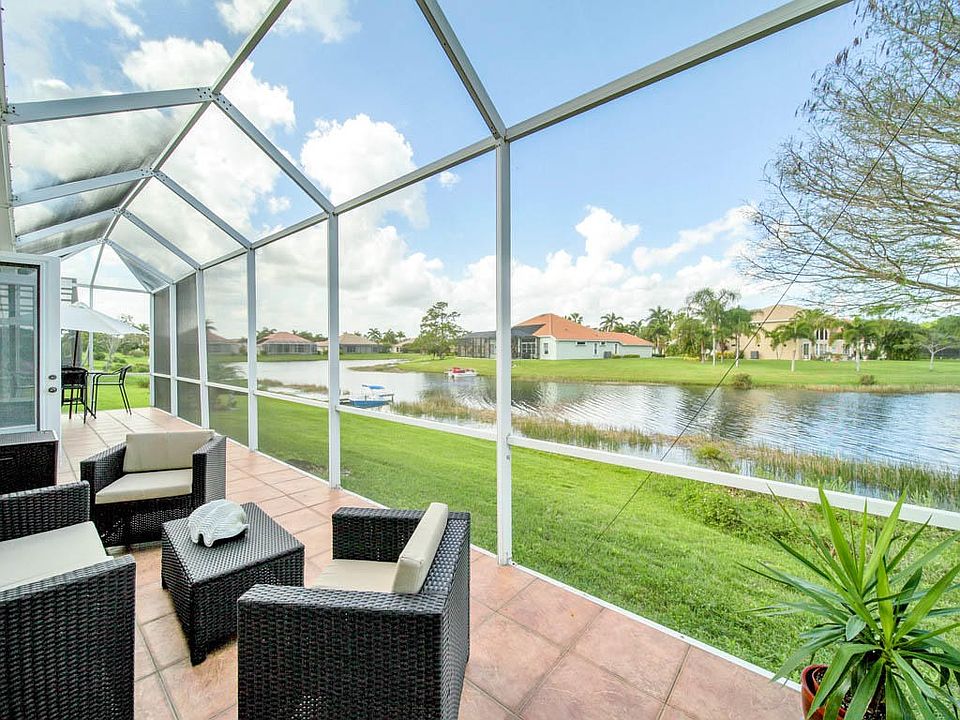 1st image of 650 SW Lake Charles Cir