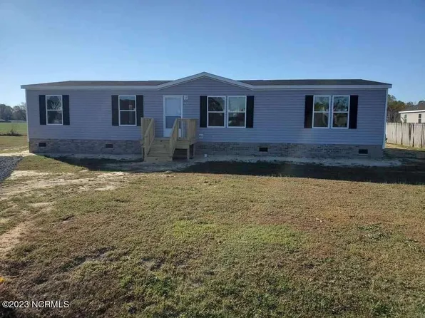 102 Ruston Place, Pikeville, NC 27683