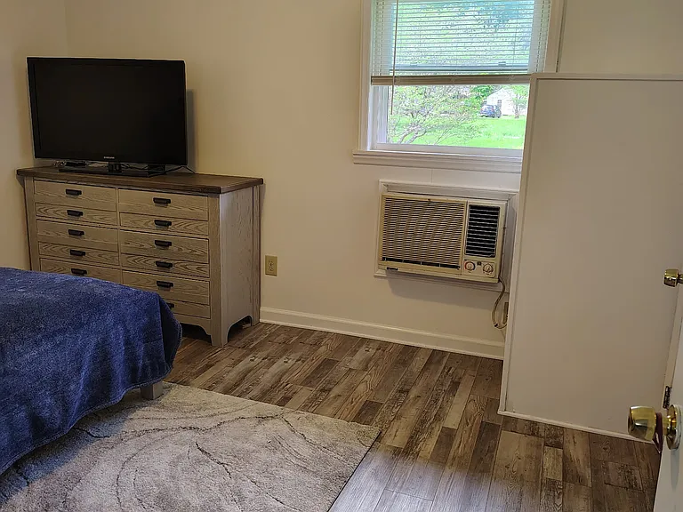 102 Osborne Private Dr #2 — Photo 4