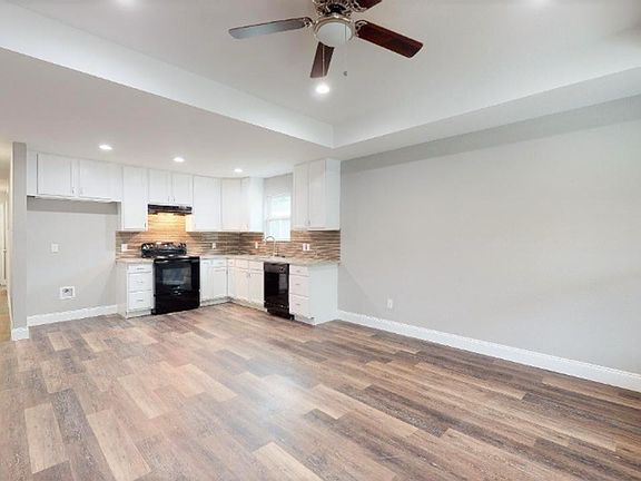 2nd image of 4200 Caddo St
