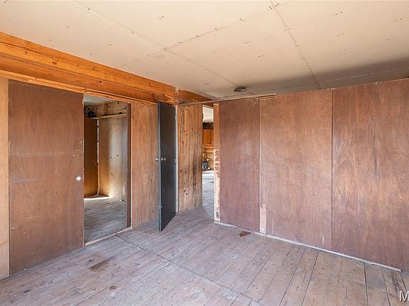 4th image of 19777 Harry Rd