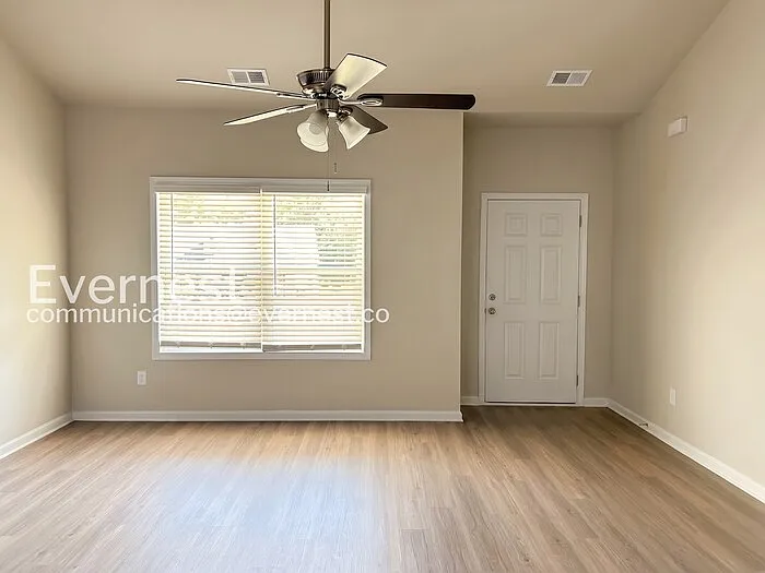 106 Culver St — Photo 3