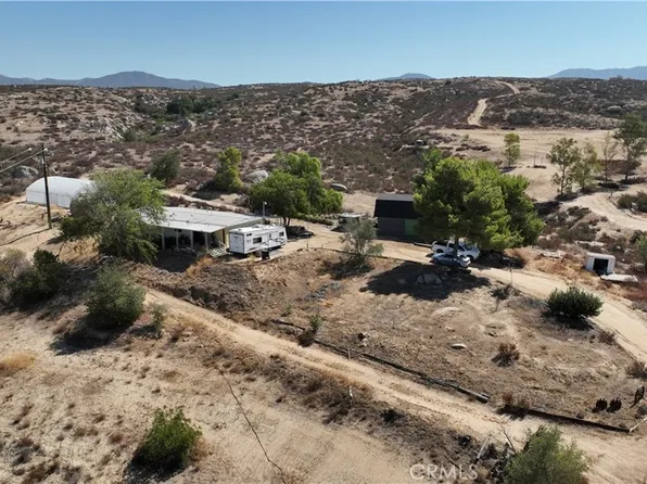 42577 E Benton Rd, Hemet, CA 92544
