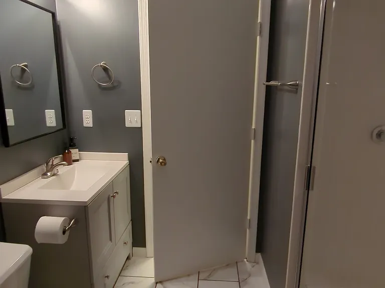 Second bathroom with private entrance to second bedroom