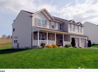 121 Timberlake Ln, Wernersville, PA 19565