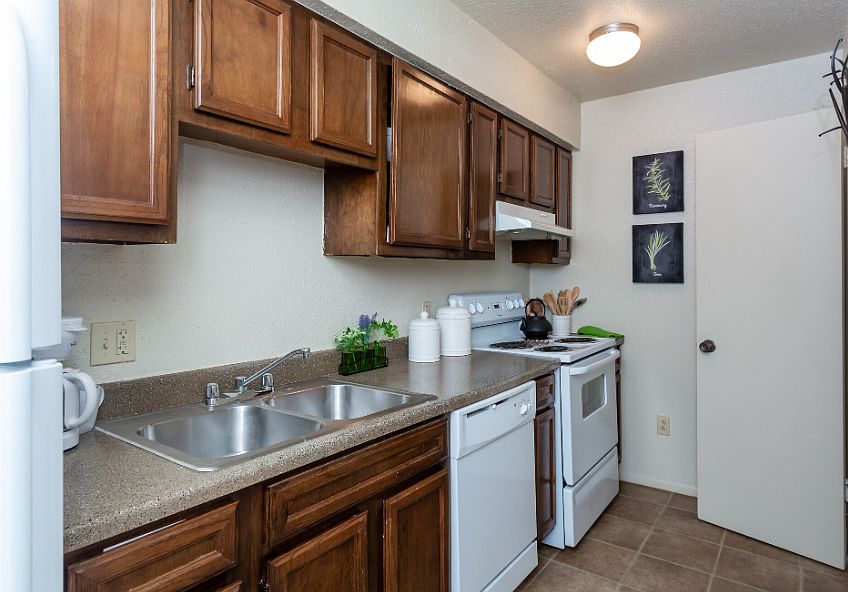 1st image of 108 Hall Ave