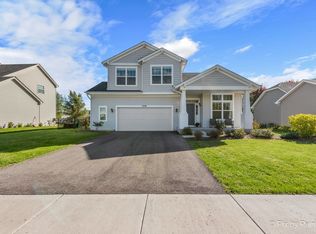 1036 Bailey Rd, Sycamore, IL 60178