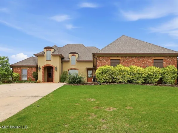 146 Harbor View Dr, Madison, MS 39110