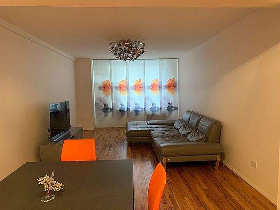 3rd image of 3235 Emmons Ave APT 420