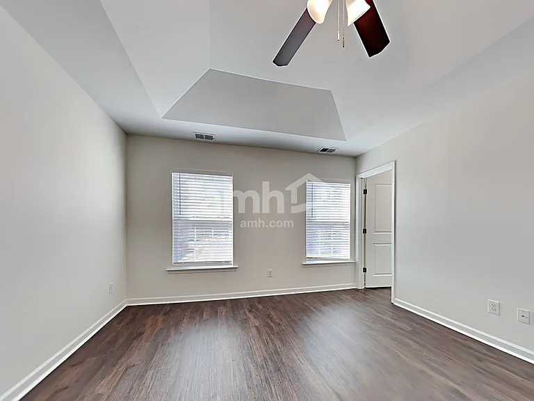 9675 Spencer Woods Rd — Photo 10
