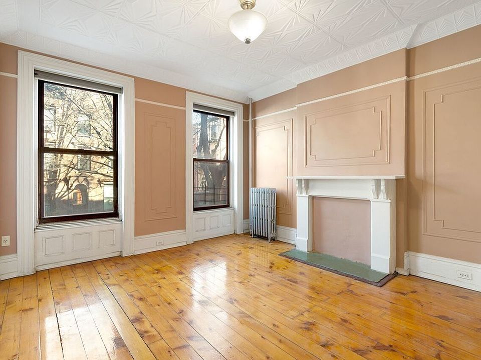 2nd image of 212 President St APT 2