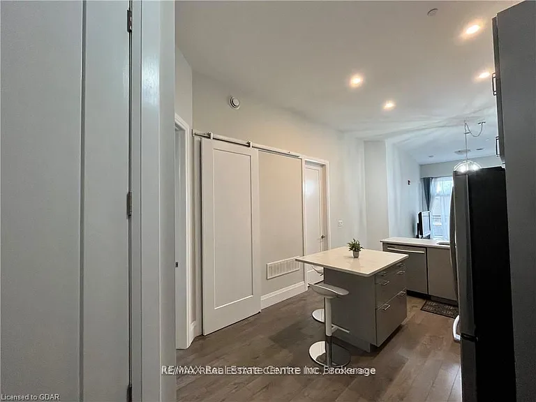 85 A Morrell St #204 — Photo 11