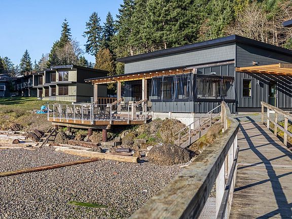 2nd image of 4305 Shingle Spit Rd #215