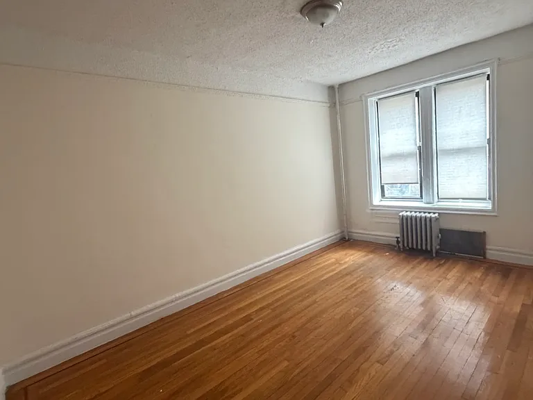 2146 Barnes Ave #107 — Photo 7