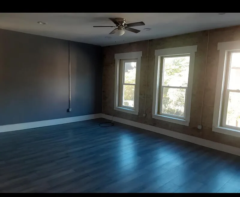 1 bed, 1.0 bath, 800 sqft, $840 — Photo 3