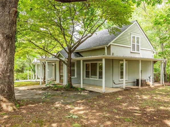 winston-salem-north-carolina-117618897 picture