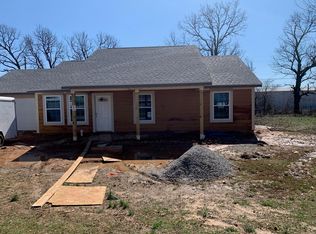 1107 Evergreen St, Green Forest, AR 72638