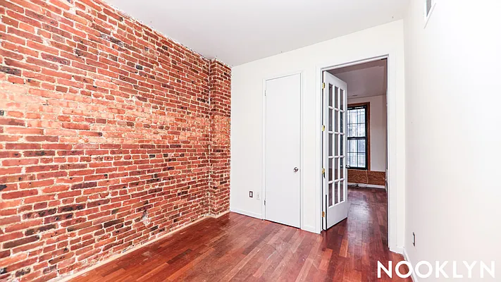 Rented by Nooklyn NYC LLC | media 9