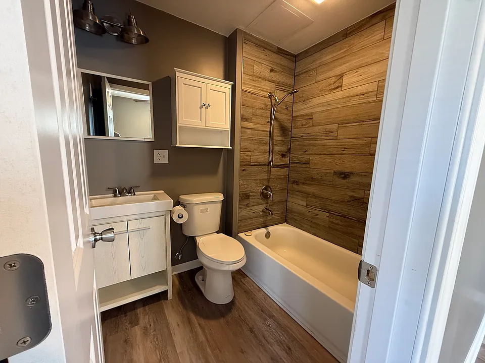 310 Bath 2_01212026