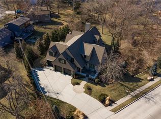 2615 W 83rd St, Leawood, KS 66206