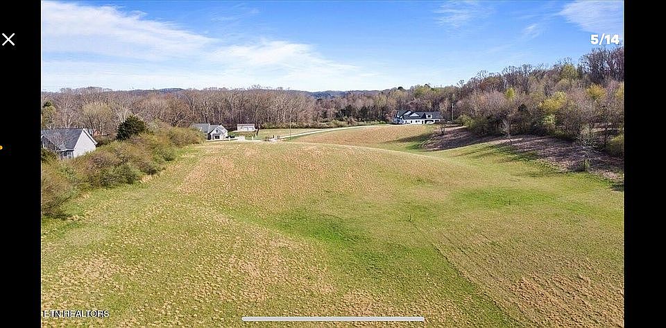 2nd image of 160 Alley Rd