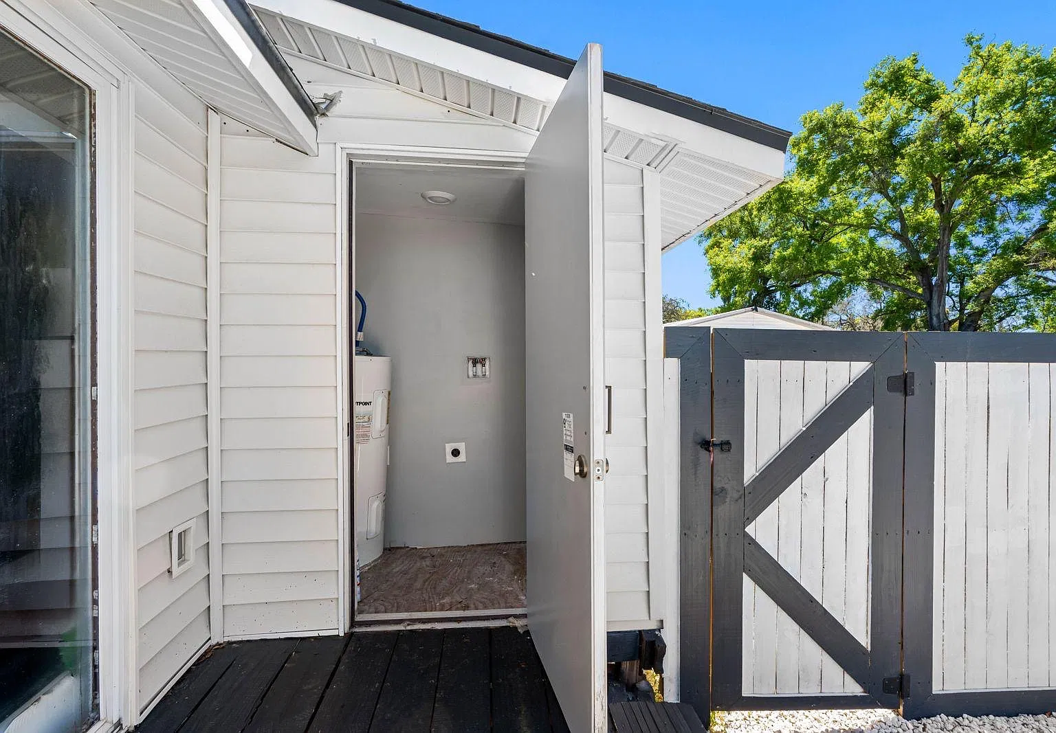 4317 E Regnas Ave — Photo 4