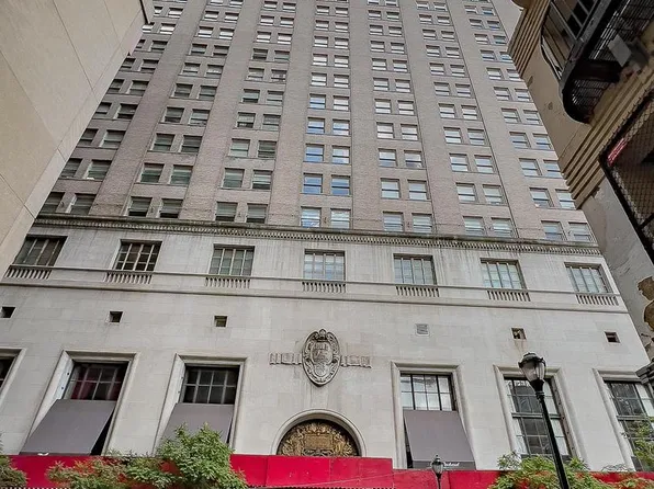 111 S 15th St APT 2209, Philadelphia, PA 19102