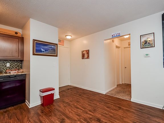 2nd image of 105 N Kendall Ave APT 3L