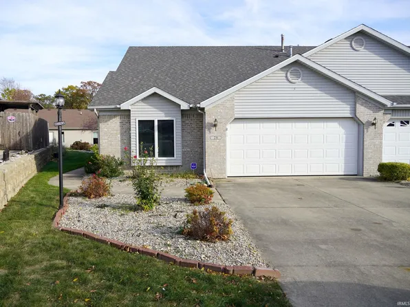 29 S Pinehurst Ct, Columbia City, IN 46725