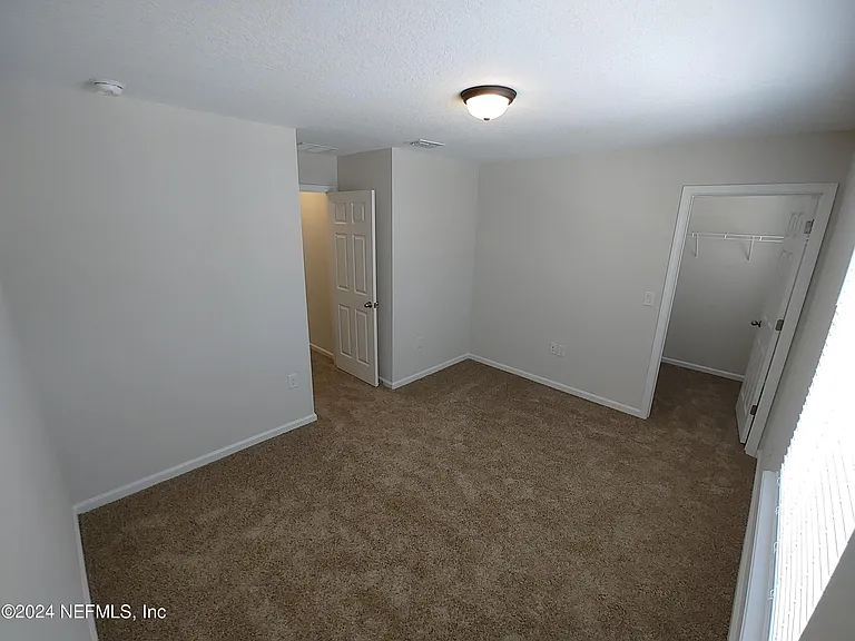 11253 Minnetta Ct — Photo 19