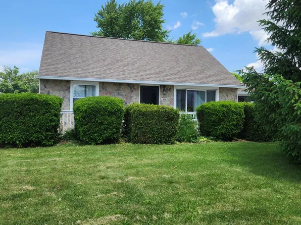 806 Lake Ave, Saint Marys, OH 45885