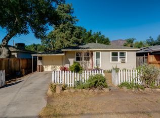 203 N Alvarado Ave, Ojai, CA 93023