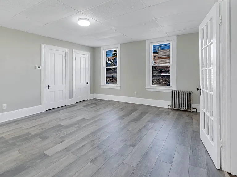 100 Haledon Ave #1-R — Photo 3