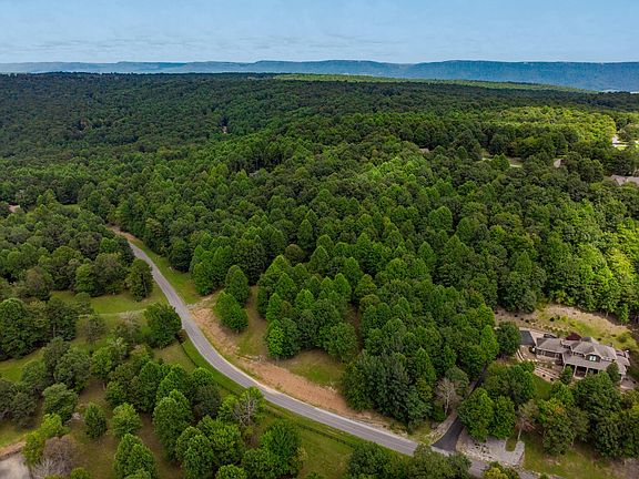 4th image of 243 Roaring Creek Rd