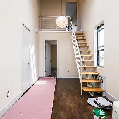 Rented by Nooklyn NYC LLC | media 81